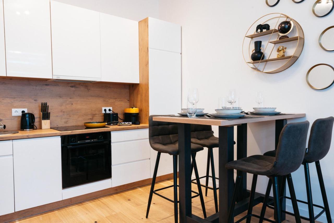 Designwunder Hardtmuth Appartement Wenen Buitenkant foto